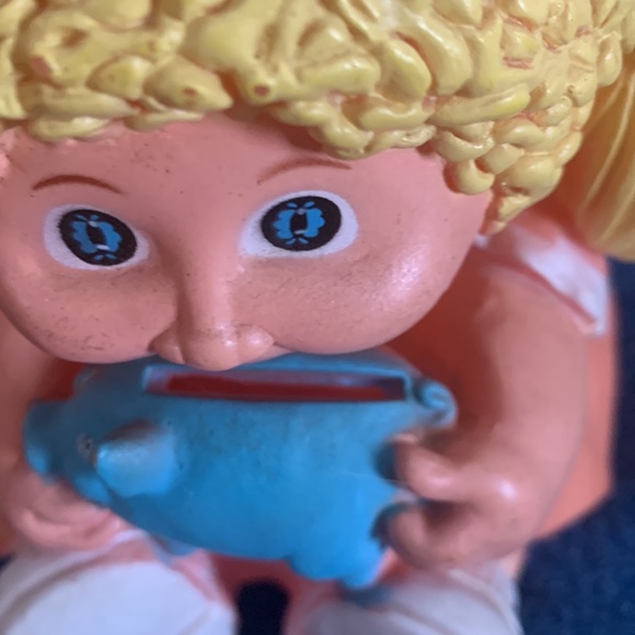 Cabbage Patch Star Power Doll Bank 7" Tall 1983 - Picture 2 of 8